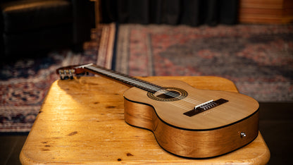 ORTEGA Picker´s Pack 3/4 Nylon String Guitar 6-String - Beginner Set