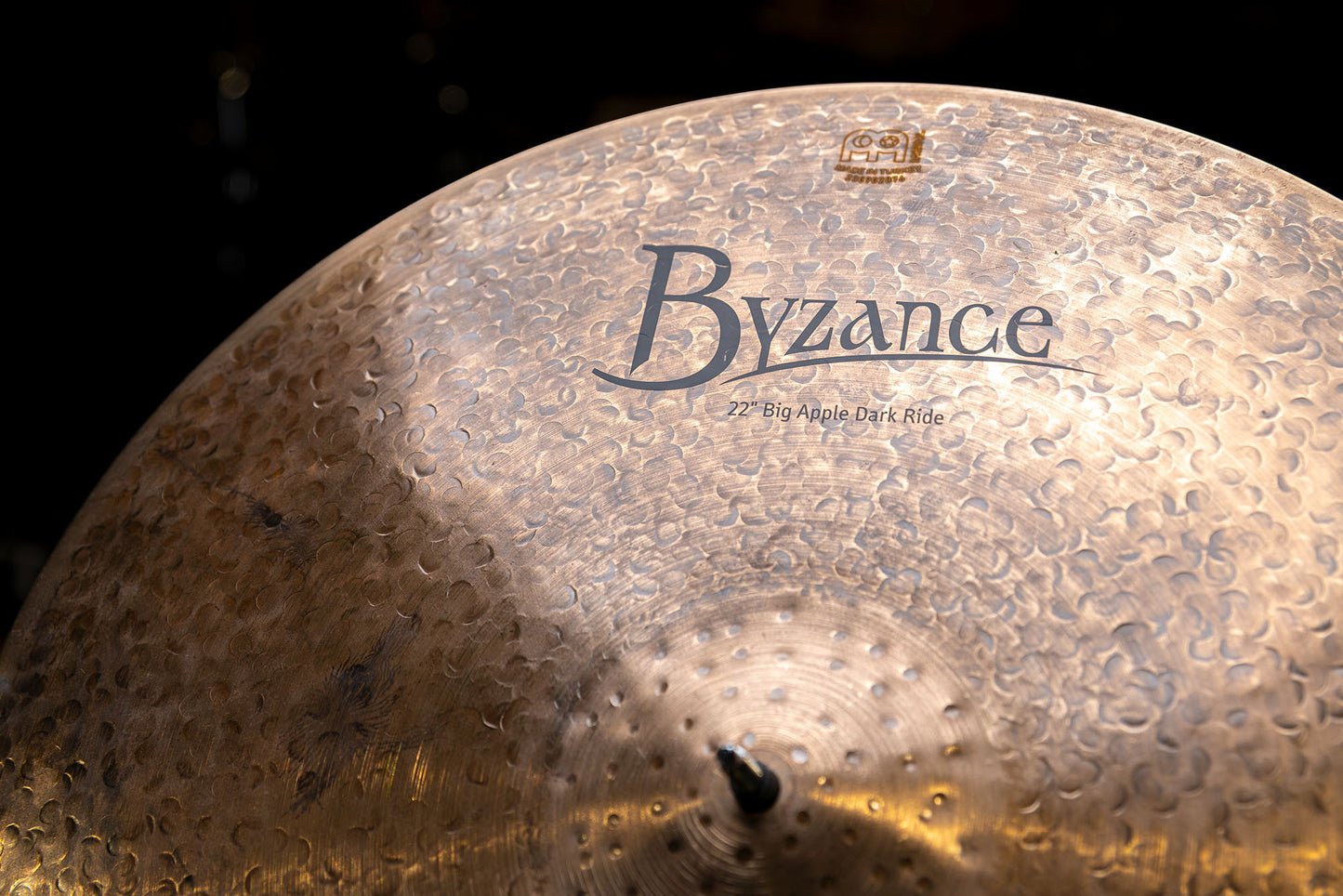 MEINL Cymbals Byzance Dark Big Apple Flat Ride - 22"