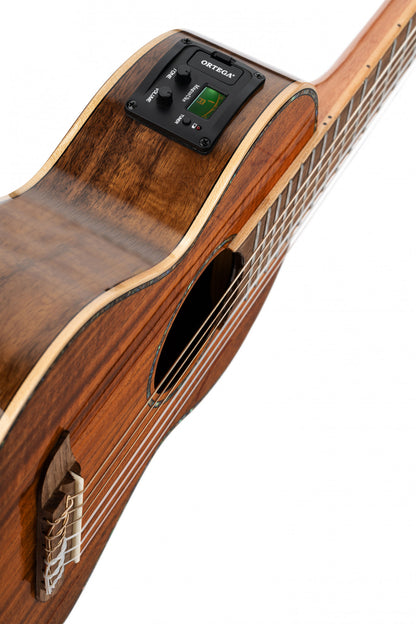 ORTEGA Mini Travel Series 1/8 Gitarre 6-String - Natur + Gigbag