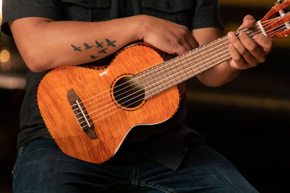 ORTEGA Mini Travel Series 1/8 Guitar 6-String - Natural + Gig Bag