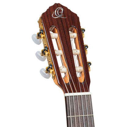 ORTEGA Traditional Series 4/4 Nylon String Guitar 6-String + Pro Gigbag