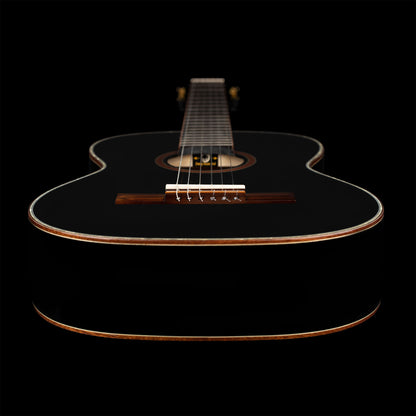 ORTEGA Family Series 7/8 Konzertgitarre 6 String - Fichte / Mahagoni + Bag