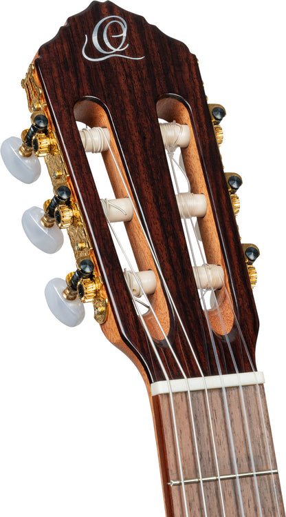 ORTEGA Traditional Series 4/4 Konzertgitarre 6-String + Pro Gigbag