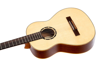ORTEGA Family Series 3/4 Konzertgitarre 6 String - Mahagoni Gloss Natur + Bag