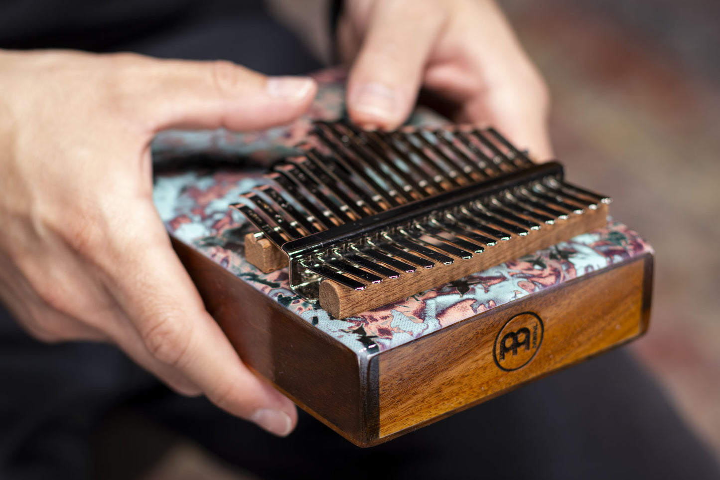 MEINL Percussion Sound Hole Designer Kalimba - Coral Reef