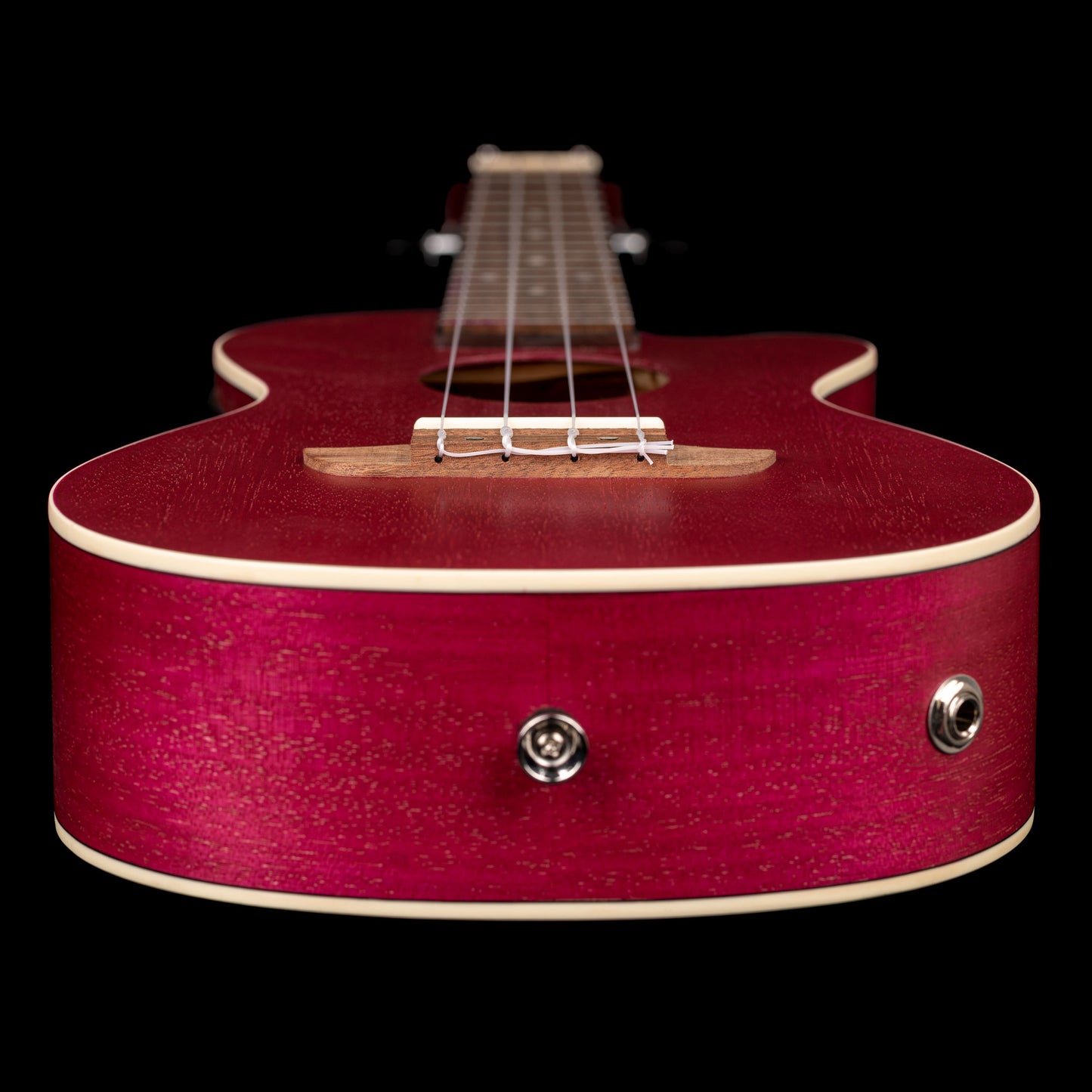 ORTEGA Earth Serie Konzert Preamp Ukulele 4 String - Raspberry Red