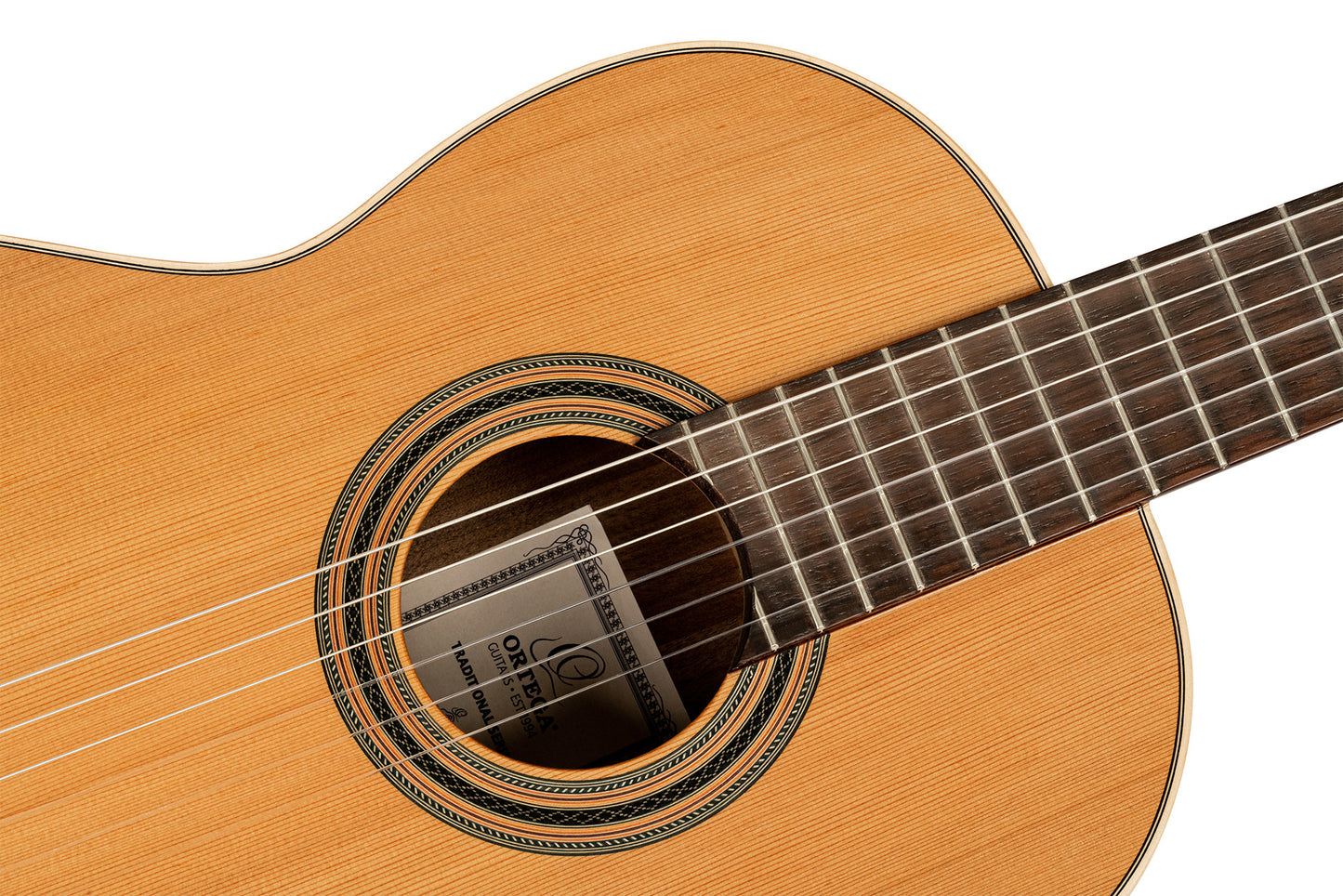 ORTEGA Traditional Series 4/4 Konzertgitarre 6-String + Pro Gigbag