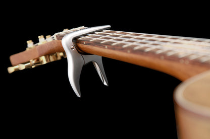 ORTEGA Ukulele Capo - Chrome