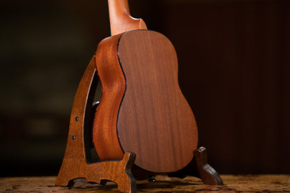 ORTEGA Bonfire Serie Sopran Ukulele 4 String - Fichte/Sapele Natur
