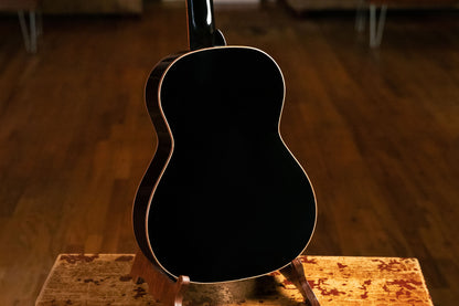 ORTEGA Family Series 3/4 Classical Guitar 6 String - Spruce / Mahogany Black + Gig Bag