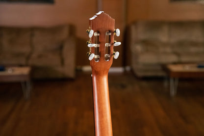 ORTEGA Student Series Pro DeLuxe 4/4 Classical Guitar 6 String - Solid Spruce / Catalpa Natural