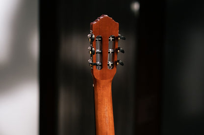 ORTEGA Student Series 4/4 Classical Guitar 6-String - Natural