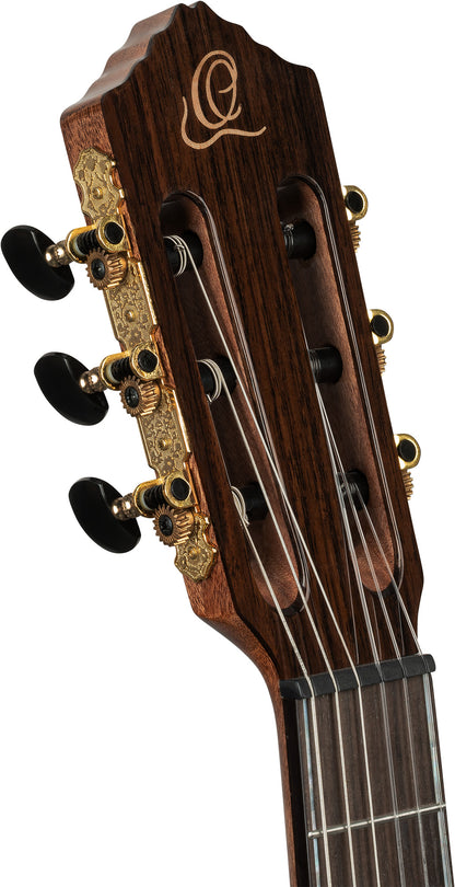 ORTEGA The Private Room 4/4 Konzertgitarre 6-String - Natural + Gigbag