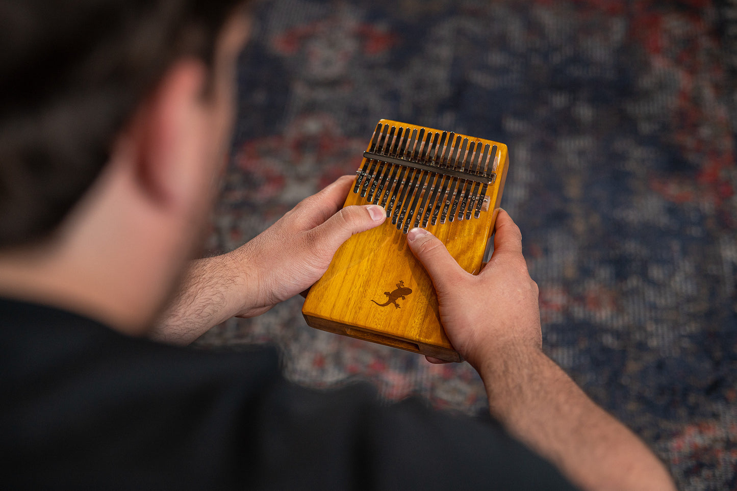 ORTEGA Lizard Series Kalimba 17 Keys - Solid Golden Phoebe