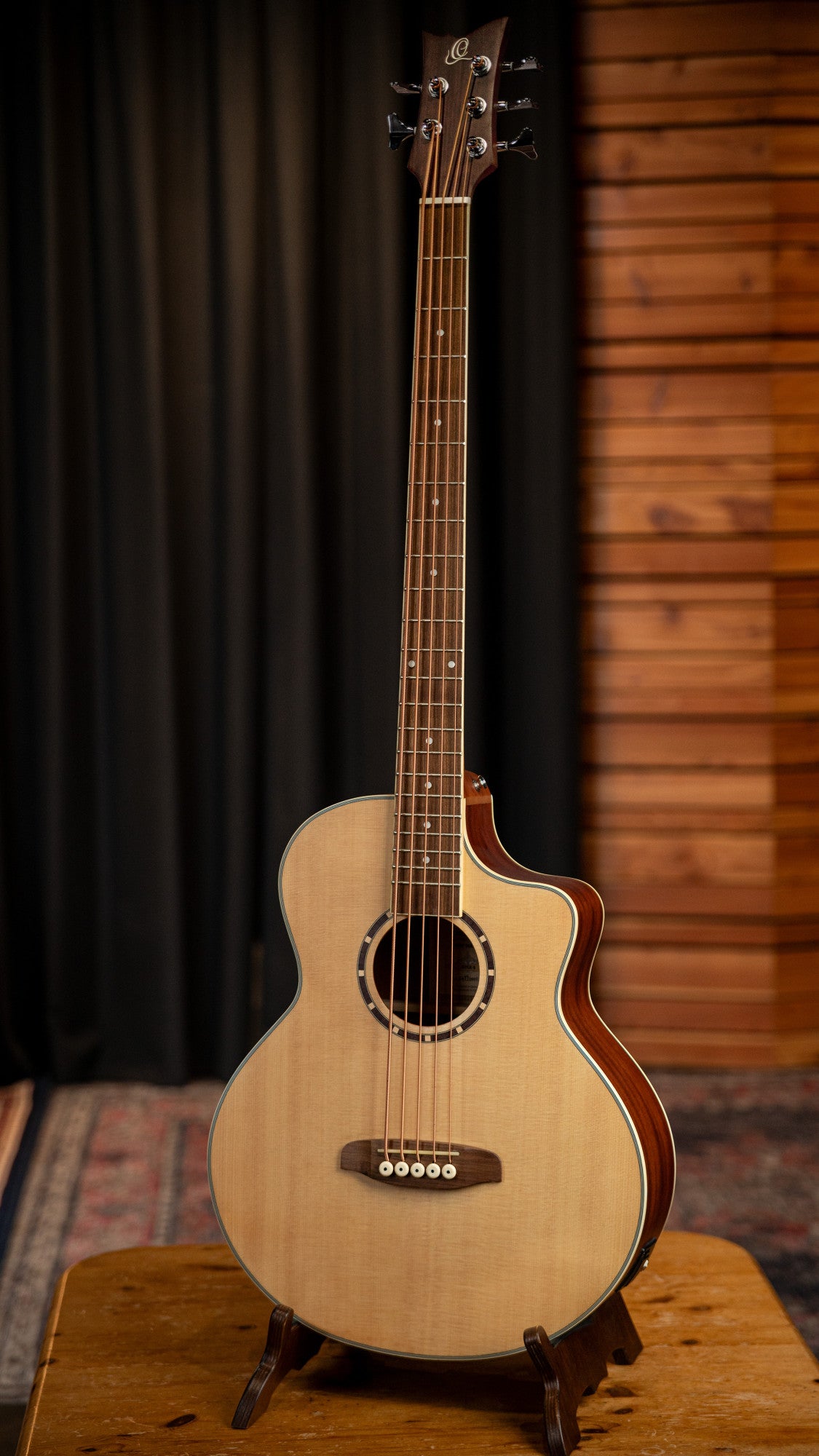 ORTEGA Deep Series 7 Acoustic Bass 5 String