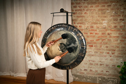 MEINL Sonic Energy Om Gong 32" - 136.10 Hz/C#2/Heart Chakra