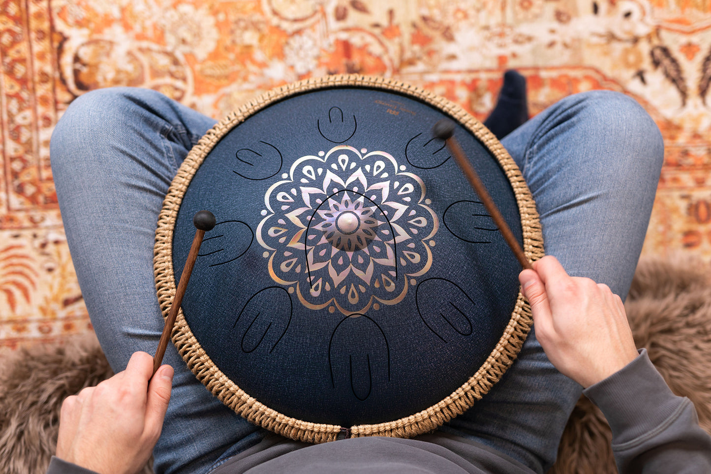 MEINL Sonic Energy Octave Steel Tongue Drum 16" - D Amara/9 Notes/440 Hz - Lasered Floral Design/Navy Blue