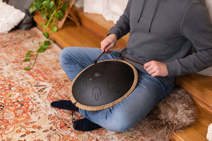 MEINL Sonic Energy Octave Steel Tongue Drum 16" - D Kurd/9 Notes/44 Hz - Black
