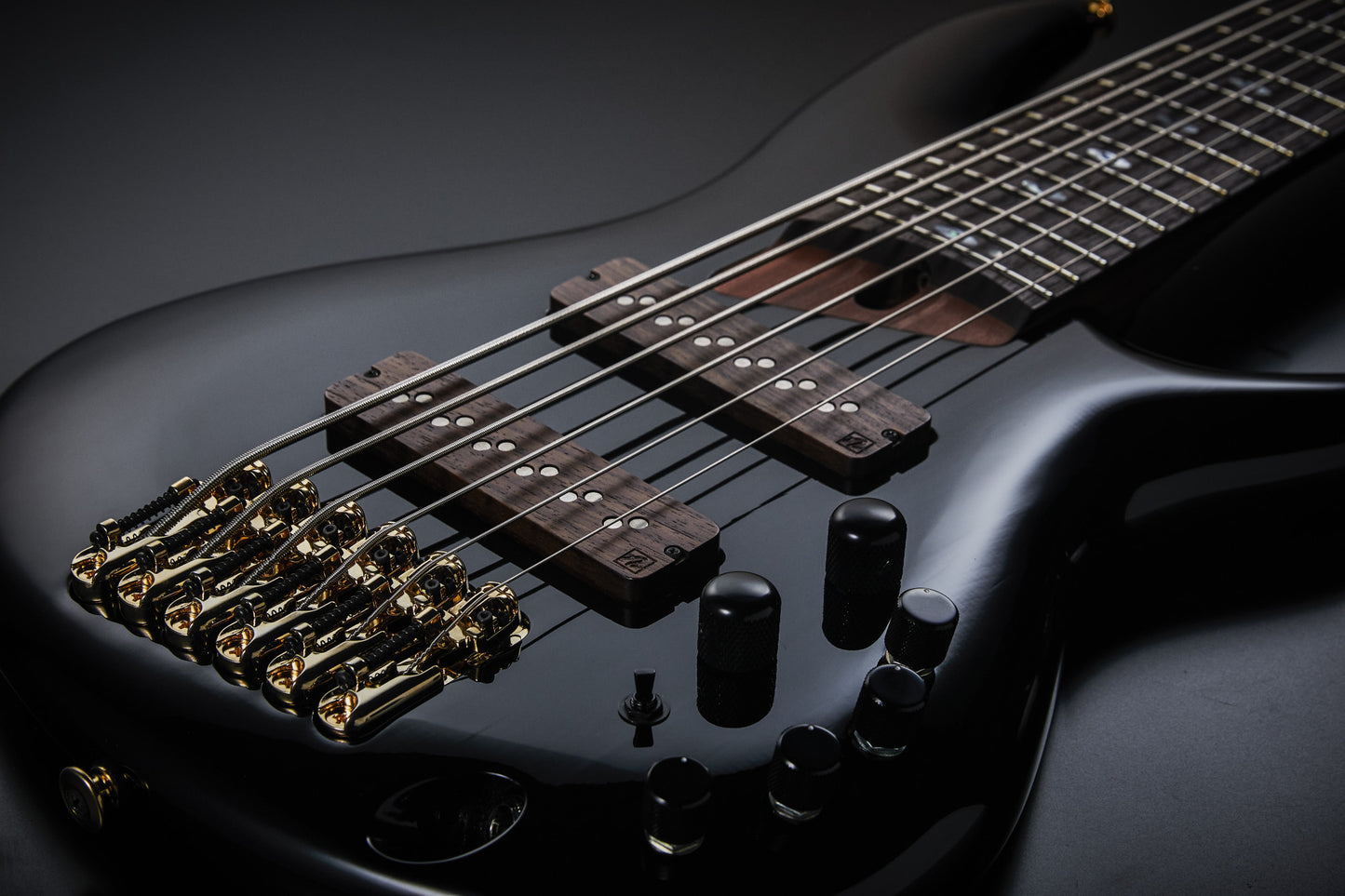 IBANEZ Prestige SR E-Bass 4-String - Black + Koffer