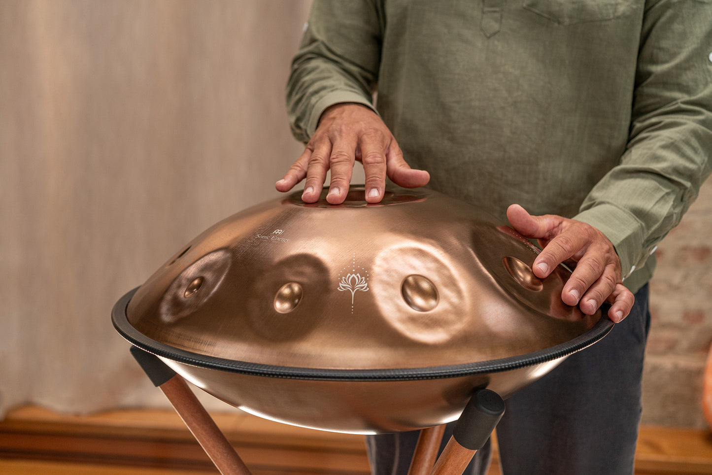 MEINL Sonic Energy Sensory Handpan, Stainless Steel, E La Sirena, 10 Notes, 432 Hz, Vintage copper, Engraved design