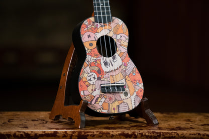 KEIKI K2 Serie Sopran Ukulele Set - Agathis / ABS Voodoo Puppet