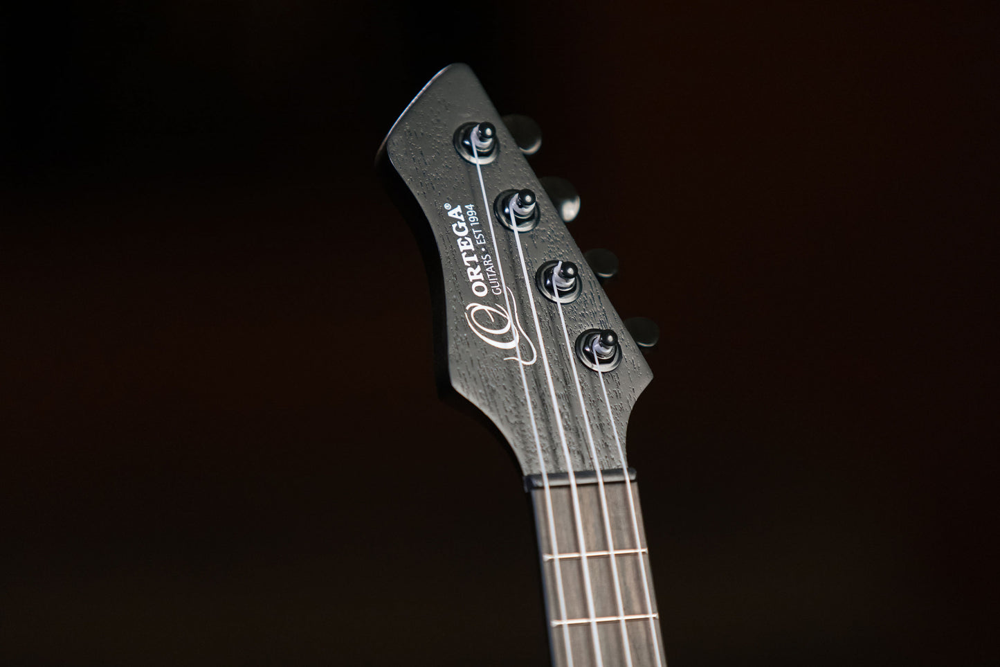 ORTEGA Horizon Series Concert Ukulele 4 String - Okoume Black