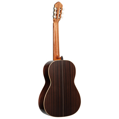 ORTEGA Traditional Series 4/4 Nylon String Guitar 6-String + Pro Gigbag