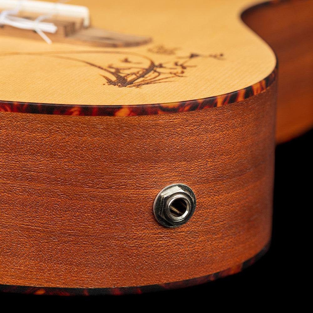 ORTEGA Bonfire Series Preamp Tenor Ukulele 4 String - Spruce/Sapele Natural