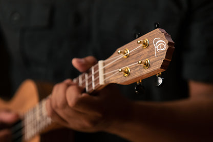 ORTEGA Timber Series Concert Ukulele 4 String - Solid Cedar / Walnut Natural + Bag