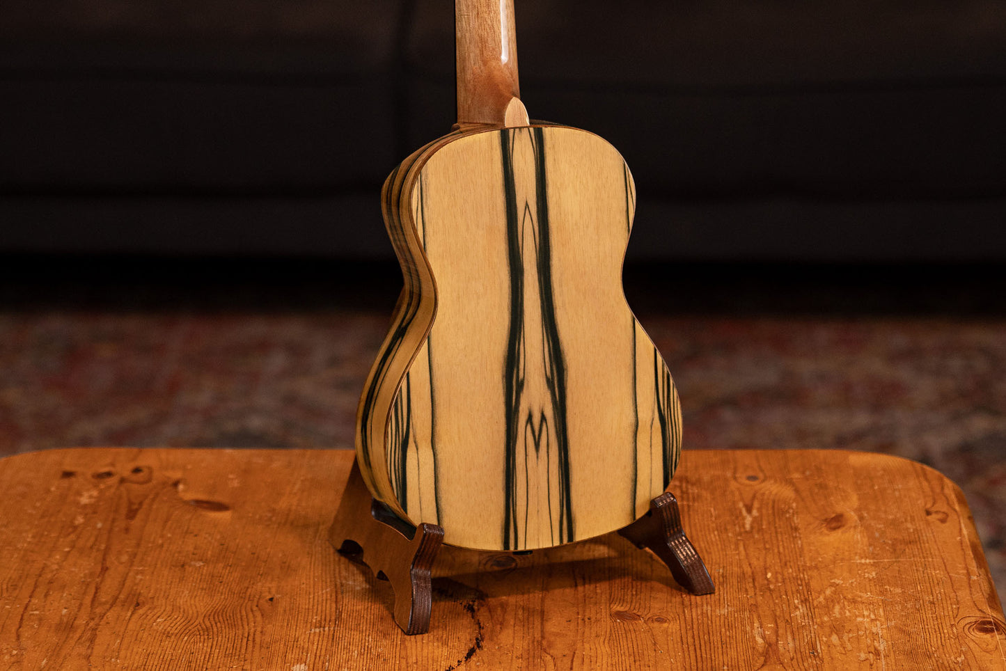 ORTEGA The Private Room Series Konzert Ukulele 4 String - Spruce / White Ebony Natural + Bag