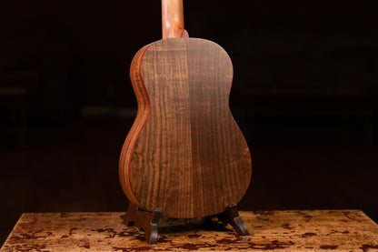 ORTEGA Timber Series Baritone Ukulele 4 String - Acacia Natural + Bag