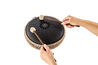 Meinl Sonic Energy Medium Octave Steel Tongue Drum 10“ - H Moll/8 Töne/432 Hz - Schwarz