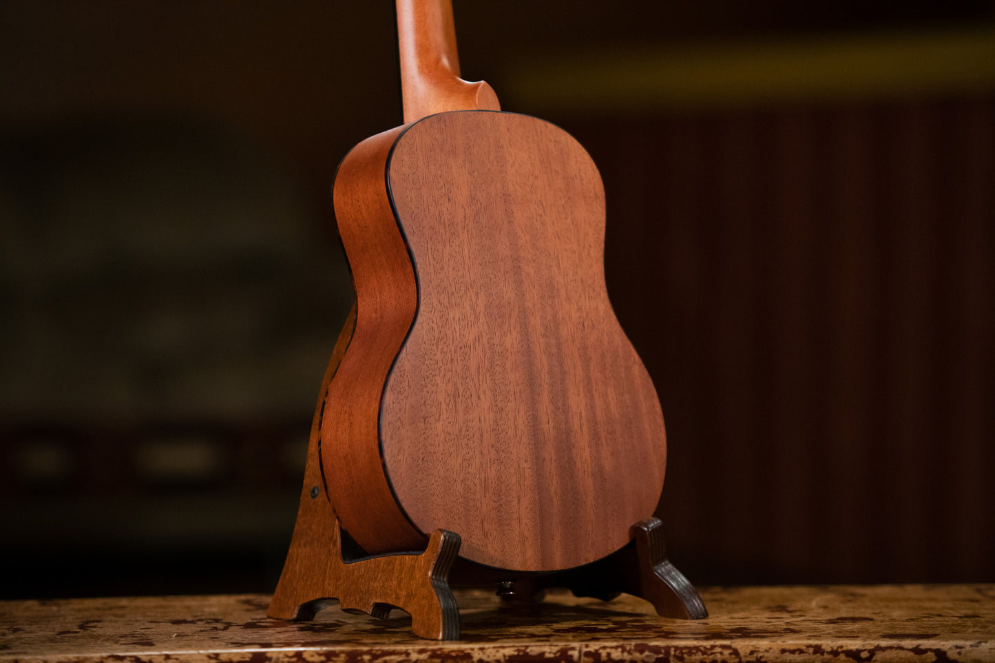ORTEGA Bonfire Series Tenor Ukulele 4 String - Sapele Natural