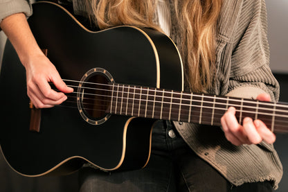 ORTEGA Family Series 4/4 Classical Slim Neck Guitar 6 String - Spruce / Mahogany Satin Black + Gig Bag