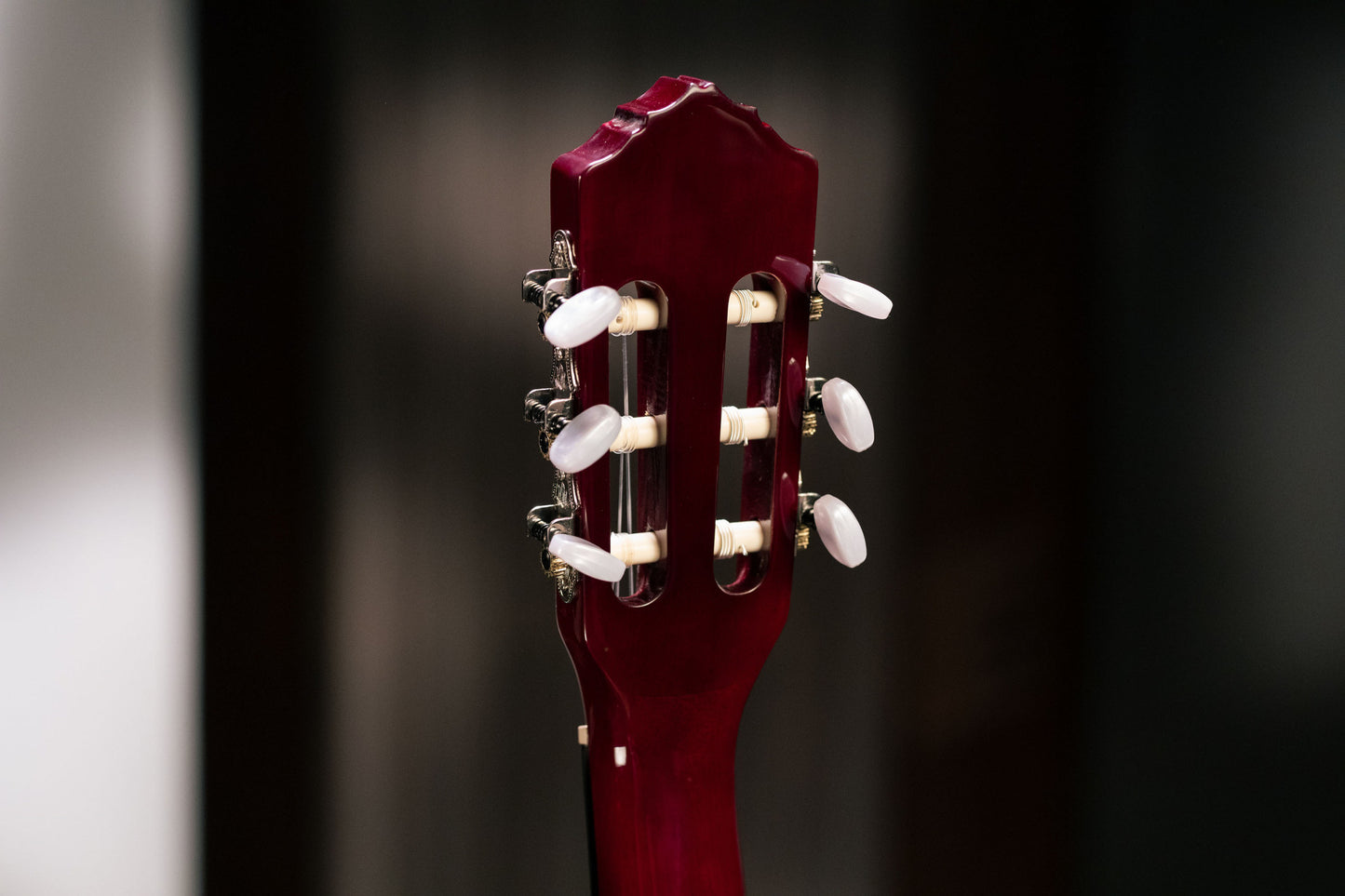 ORTEGA Family Series 7/8 Konzertgitarre 6 String - Weinrot + Bag