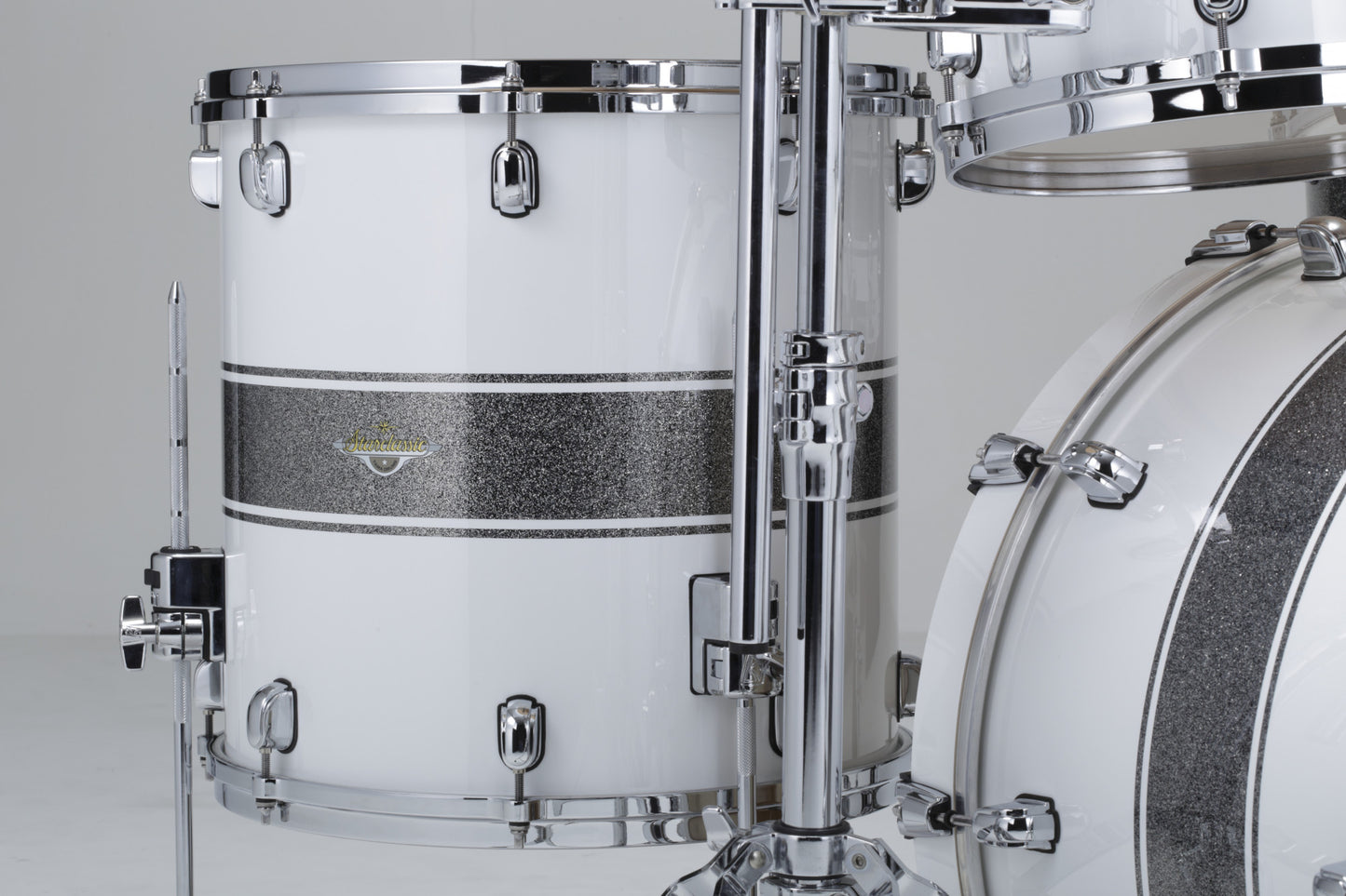 TAMA Starclassic Maple Lacquer Shell Kit 4 teilig - Silver Snow Racing Stripe/Chrom HW