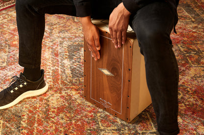 MEINL Percussion Artisan Edition Serie String Cajon Cantina Line - Walnut