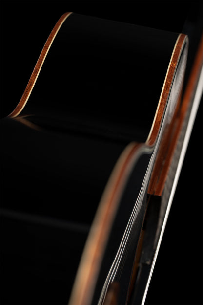 ORTEGA Family Series 7/8 Konzertgitarre 6 String - Fichte / Mahagoni + Bag