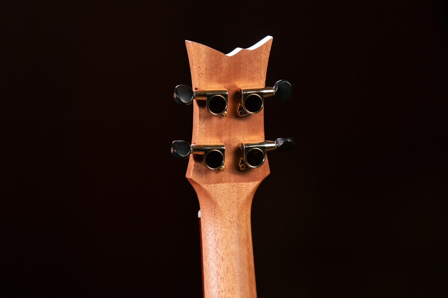 ORTEGA Timber Series Baritone Ukulele 4 String - Acacia Natural + Bag