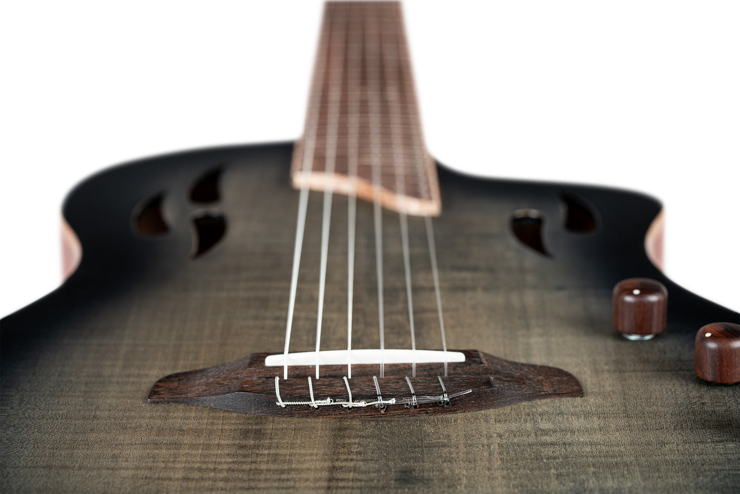 ORTEGA TourPlayer Series 4/4 Größe Nylonsaitengitarre 6-String + Pro Gigbag