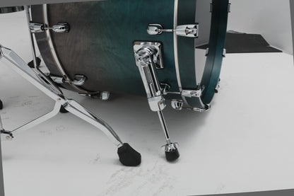 TAMA Starclassic Walnut/Birch Lacquer Bass Drum 22" x 16" - Satin Saphire Fade/Chrom HW/ohne Tom Halter