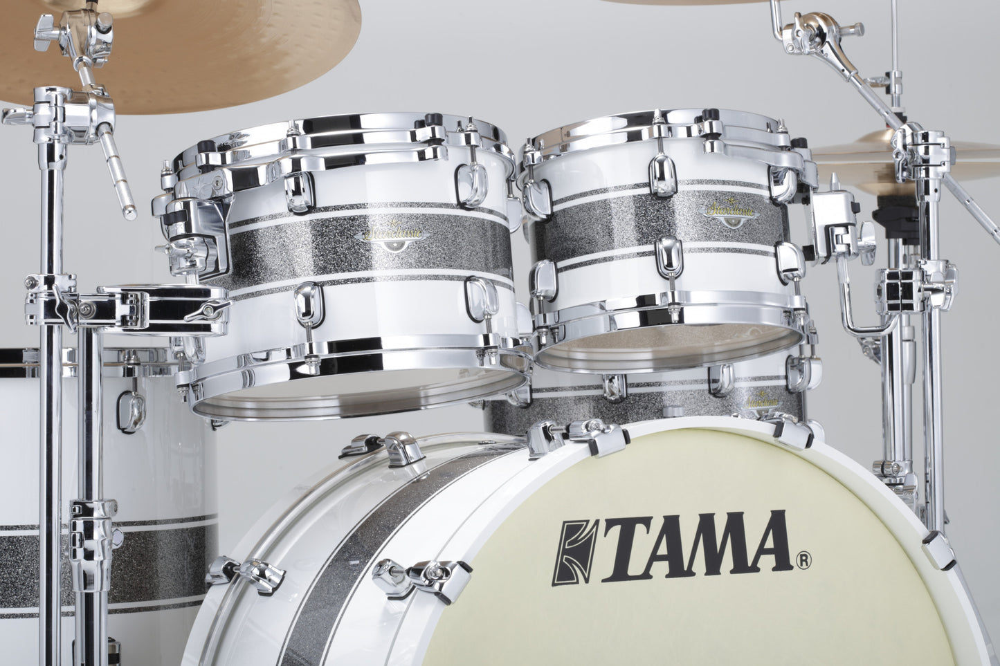 TAMA Starclassic Maple Lacquer Shell Kit 4 teilig - Silver Snow Racing Stripe/Chrom HW