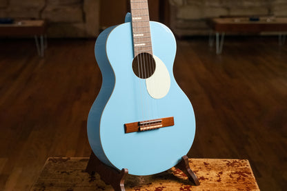 ORTEGA Gaucho Series 4/4 Nylon String Guitar 6-String - Sky Blue + Gig Bag