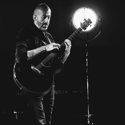 IBANEZ Jon Gomm Signature Acoustic Guitar 6-String - Black Satin Top / Natural High Gloss Back and Sides + Case