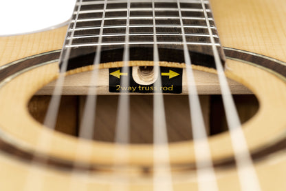 ORTEGA Performer Series 4/4 Thinline Konzertgitarre 6-String Lefty - Natural + Gigbag