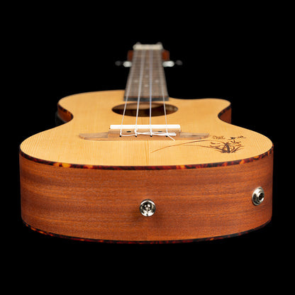 ORTEGA Bonfire Series Preamp Tenor Ukulele 4 String - Spruce/Sapele Natural