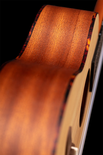 ORTEGA Bonfire Series Tenor Ukulele 4 String - Spruce/Sapele Natural
