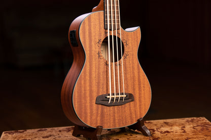 ORTEGA Lizard Serie Short Scale Fretless Uke Bass 4 String - Solid Mahogany Natural + Bag