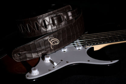 ORTEGA Echtledergitarrengurt - Dark Brown Croco