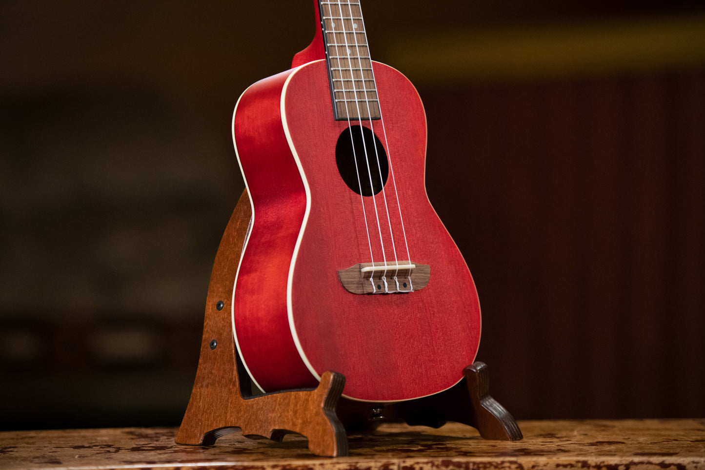 ORTEGA Earth Series Concert Ukulele 4 String - Fire Red